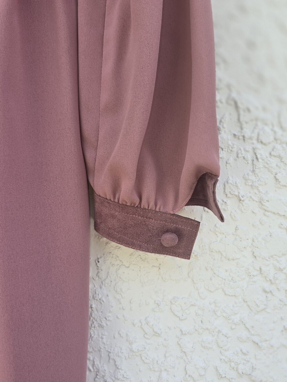 Abe Schrader Vintage Faux Suede & Pleated Midi Dress - Dusty Rose / Mauve - Picture 6 of 10